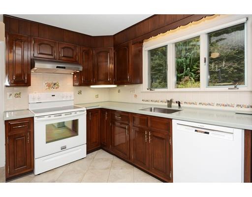 428 Stow Road Marlborough, MA 01752 - Photo 16 of 34 Gallery Image 16