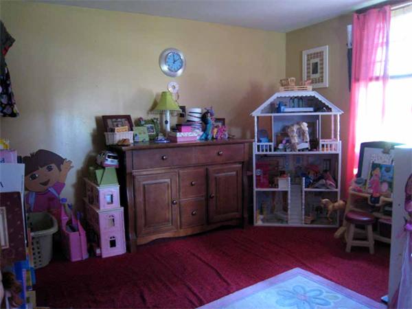 25 South Ferry Road Montague, MA 01351 - Photo 16 of 17 Gallery Image 16