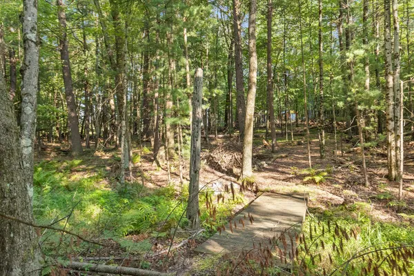 $169,900 | 4201 East 20th Street, White Cloud, MI 49349