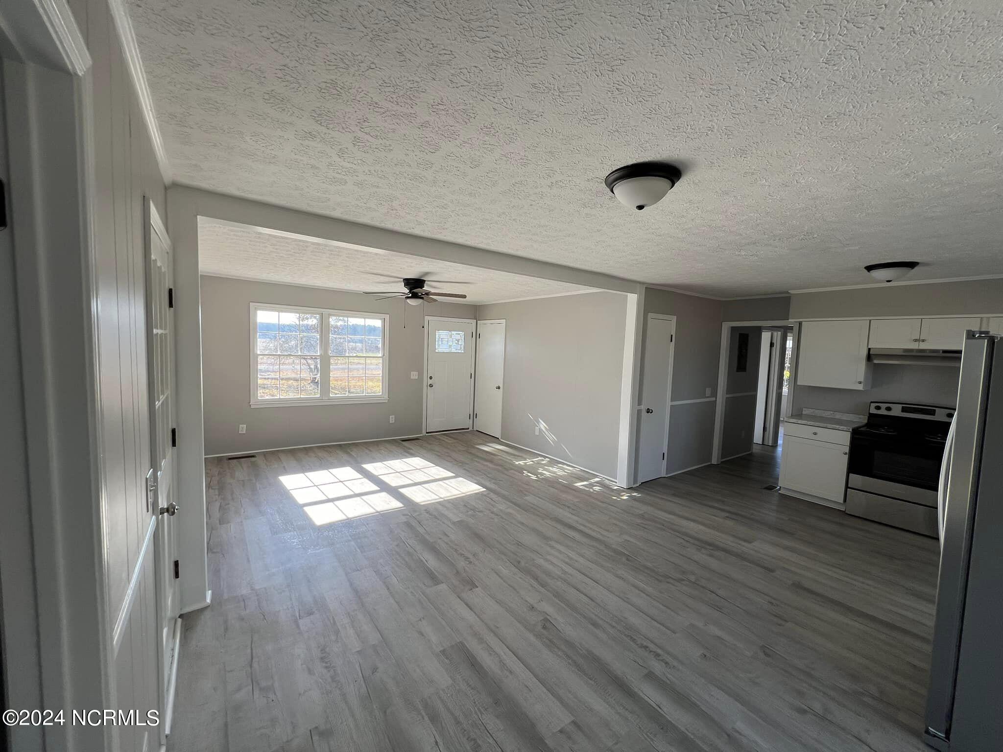 174 Carter Road Chadbourn, NC 28431 - Photo 6 of 17 425359121_4482258488665995_8542220254442