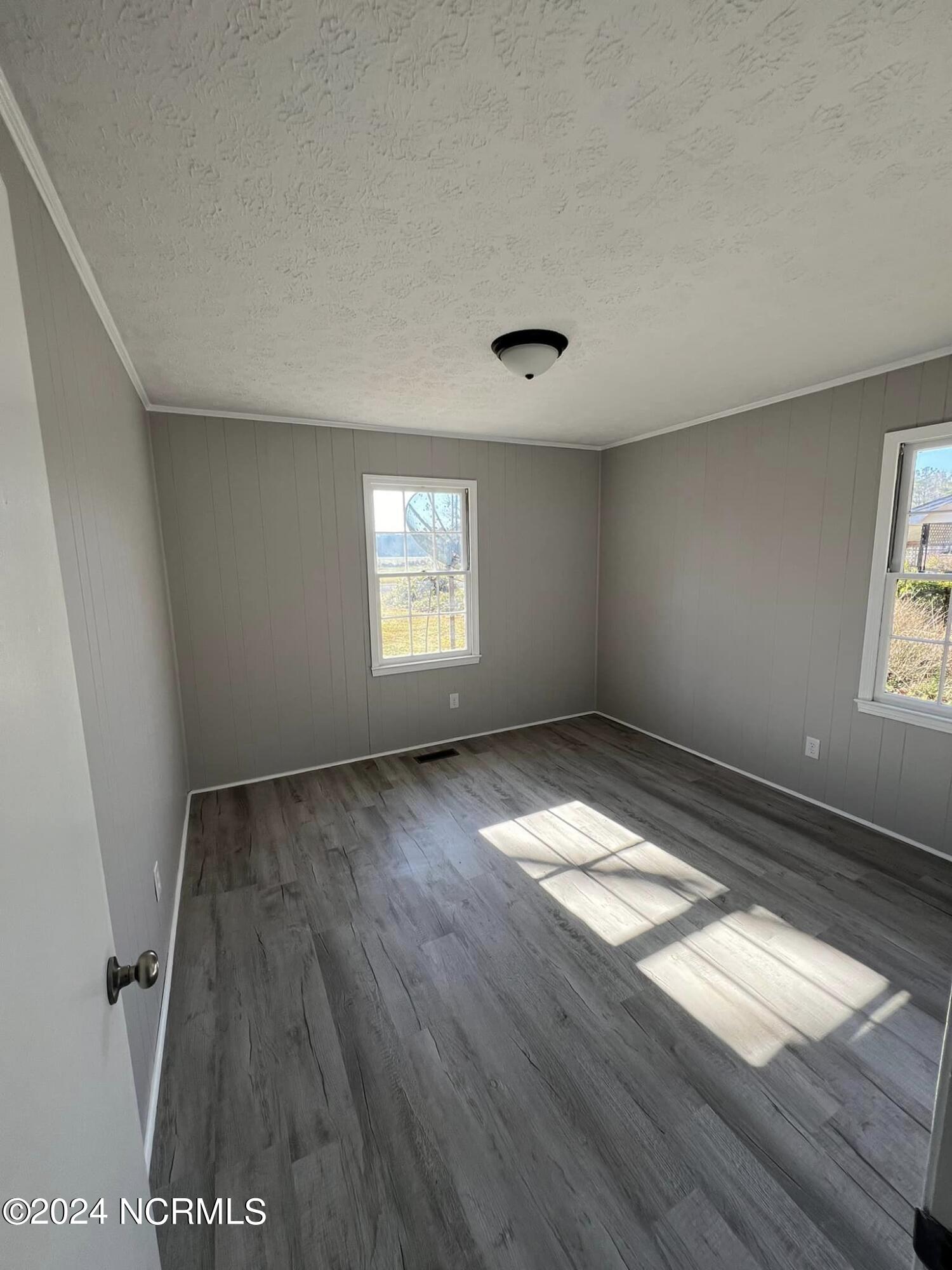 174 Carter Road Chadbourn, NC 28431 - Photo 9 of 17 423540123_4482258598665984_3900083728381