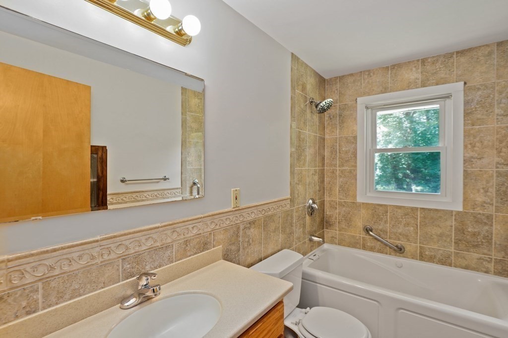 7 Pinewood Road Acton, MA 01720 - Photo 22 of 42 Gallery Image 22