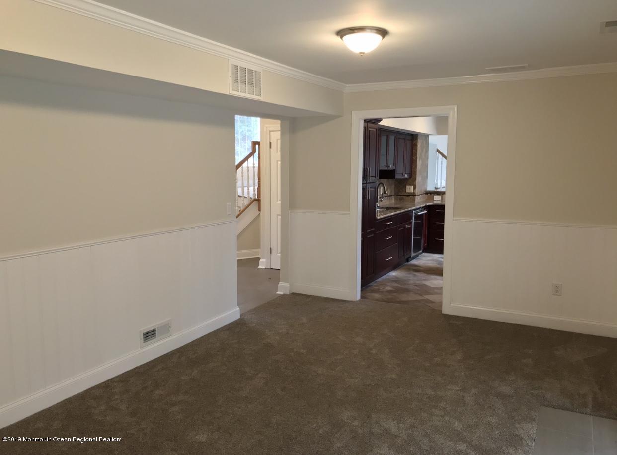 2 Buttonwood Road Middletown, NJ 07748 - Photo 5 of 20 IMG_8207