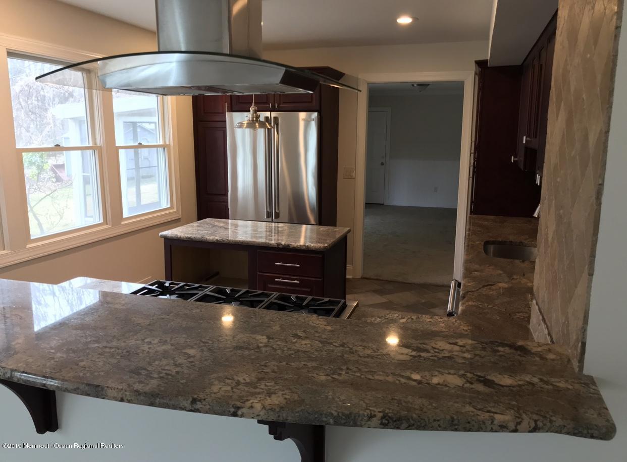 2 Buttonwood Road Middletown, NJ 07748 - Photo 10 of 20 IMG_8212