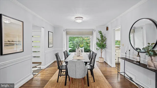 $789,999 | 514 Hampton Lane, Towson, MD 21286