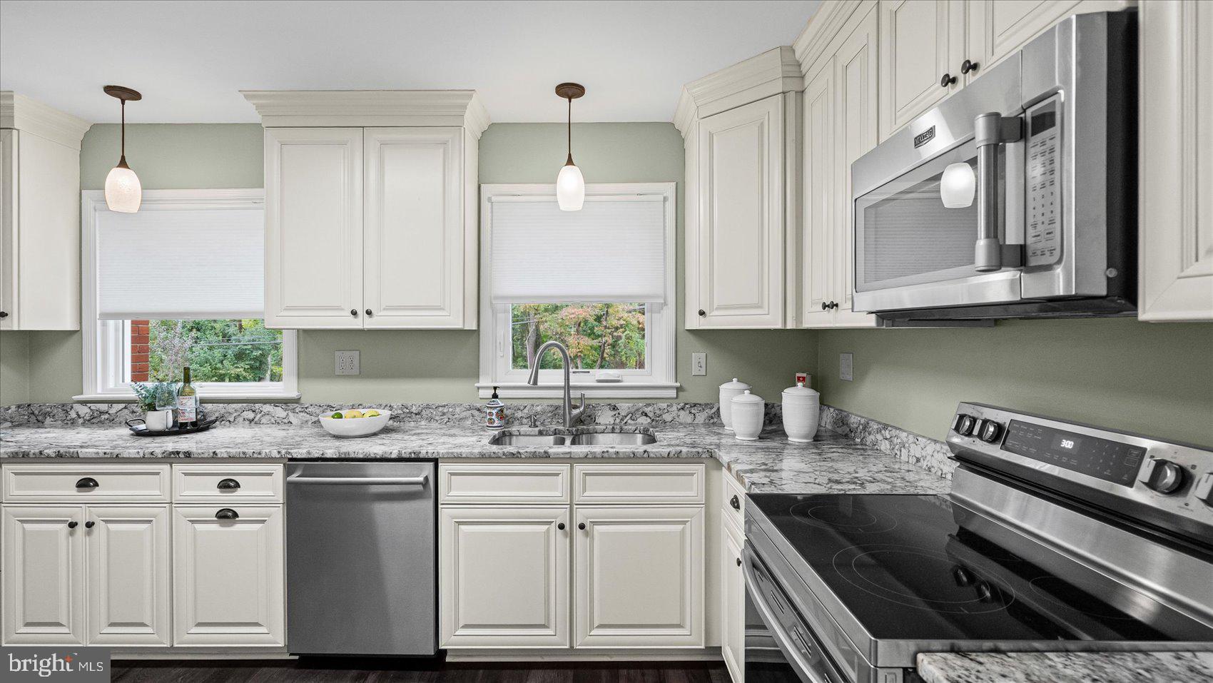 514 Hampton Lane Towson, MD 21286 - Photo 21 of 54