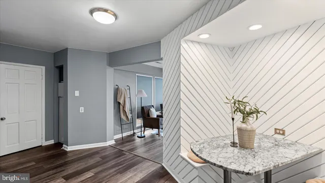 $789,999 | 514 Hampton Lane, Towson, MD 21286