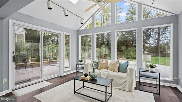 $789,999 | 514 Hampton Lane, Towson, MD 21286