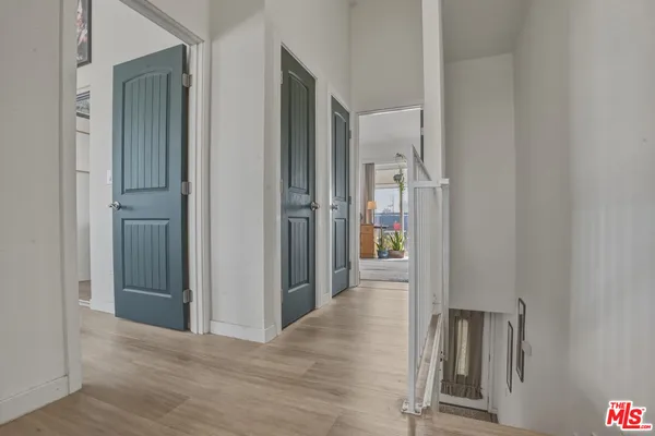 $520,000 | 907 North Inglewood Avenue, Unit 1, Inglewood, CA 90302