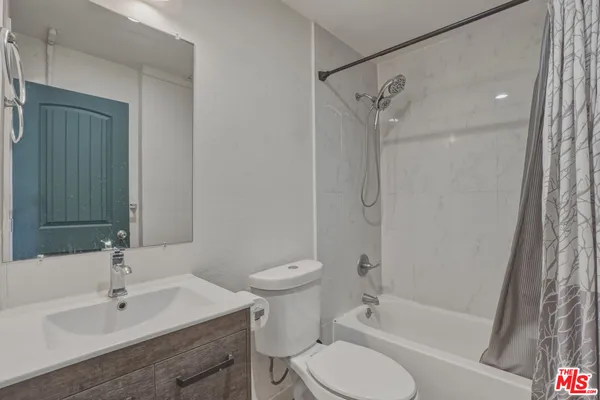 $520,000 | 907 North Inglewood Avenue, Unit 1, Inglewood, CA 90302