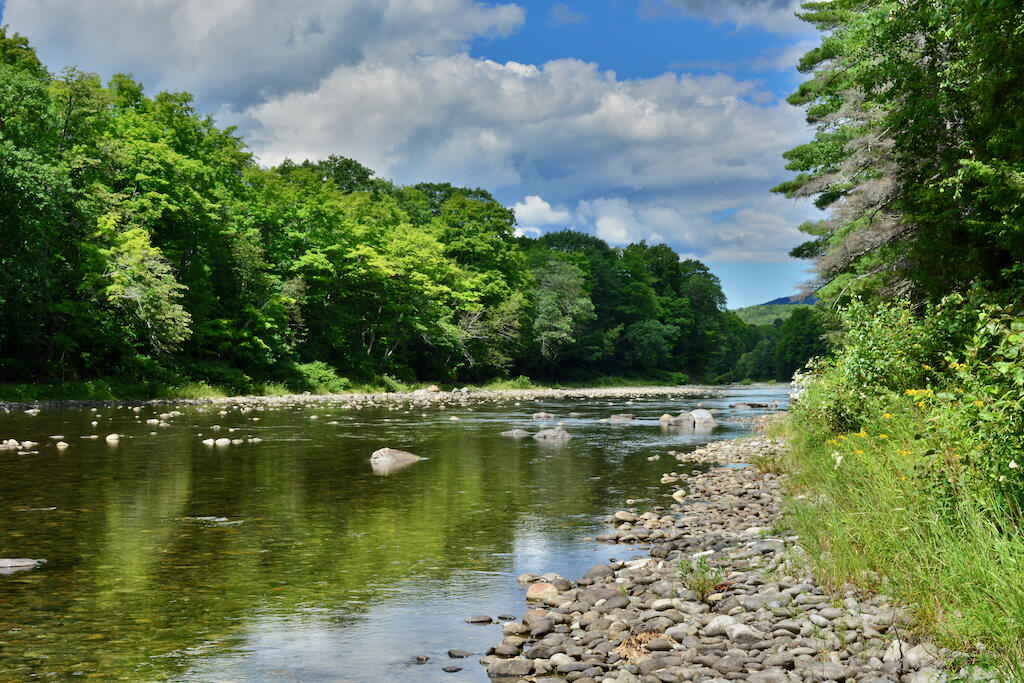 73 Middlegate Lane New Portland, ME 04961 - Photo 2 of 54 DSC_0094