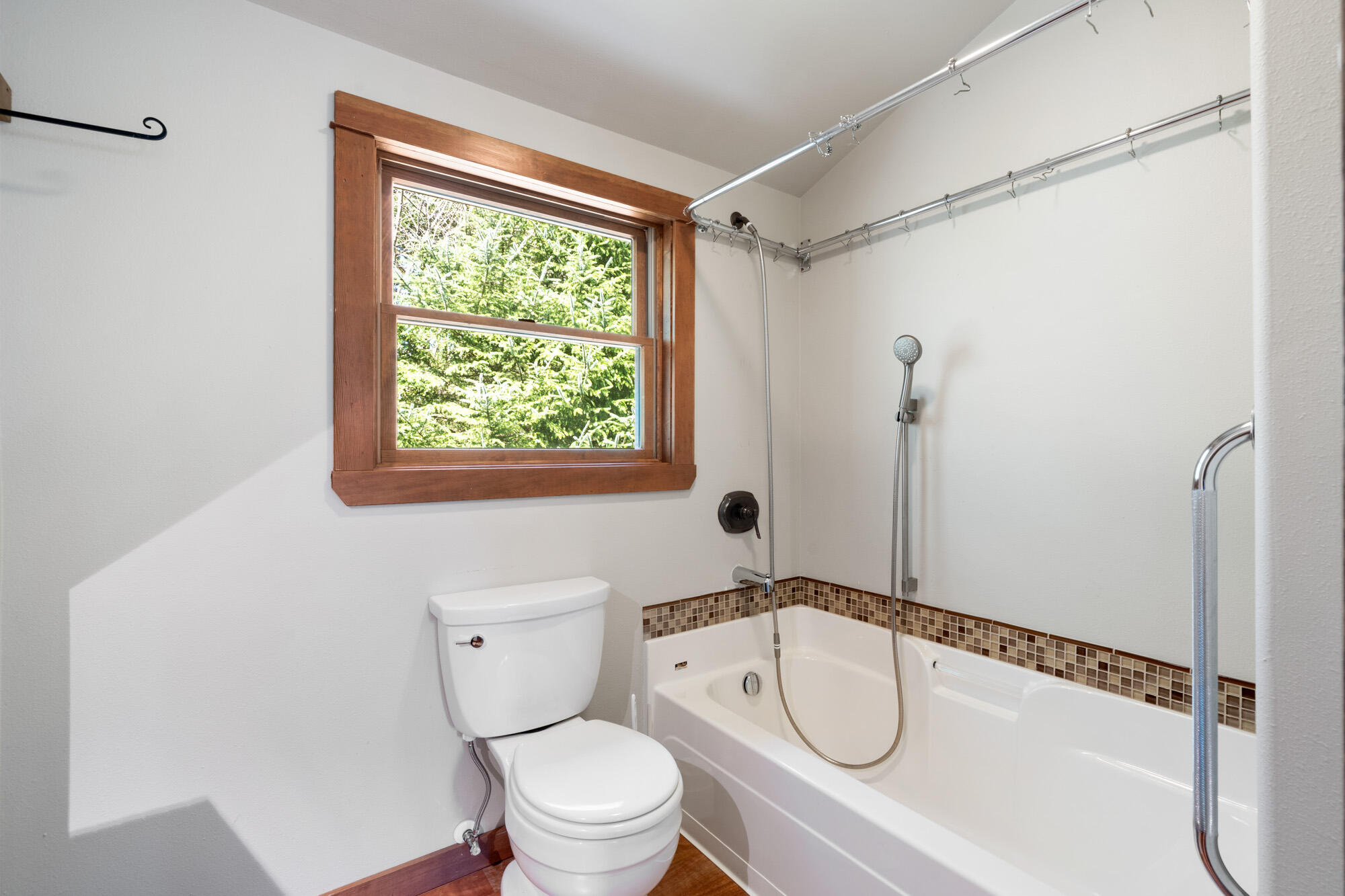 2705 Netarts Bay Road Tillamook, OR 97141 - Photo 53 of 61 Studio Bathroom