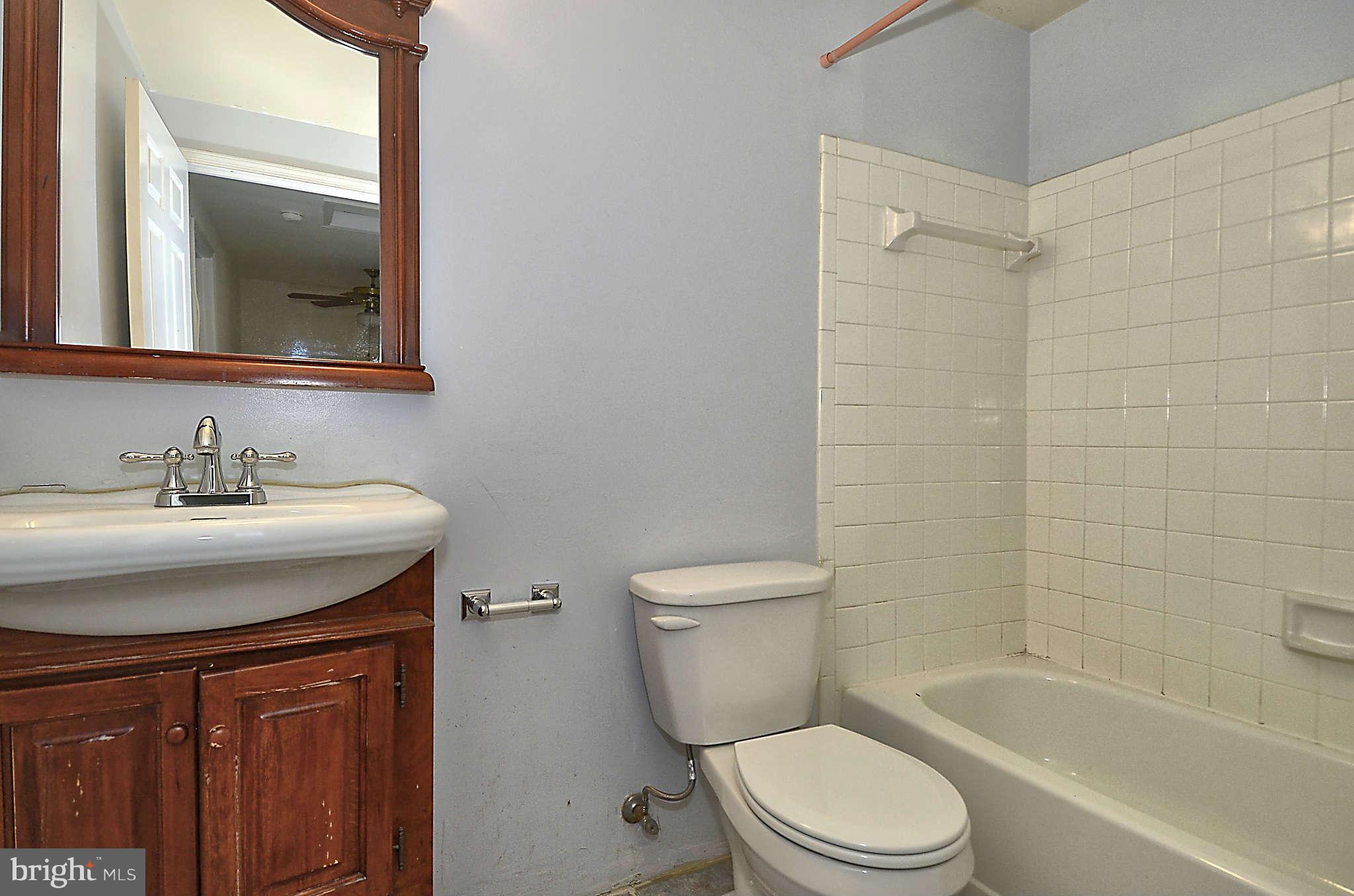 333 Crescendo Way Silver Spring, MD 20901 - Photo 21 of 30 Bath 2