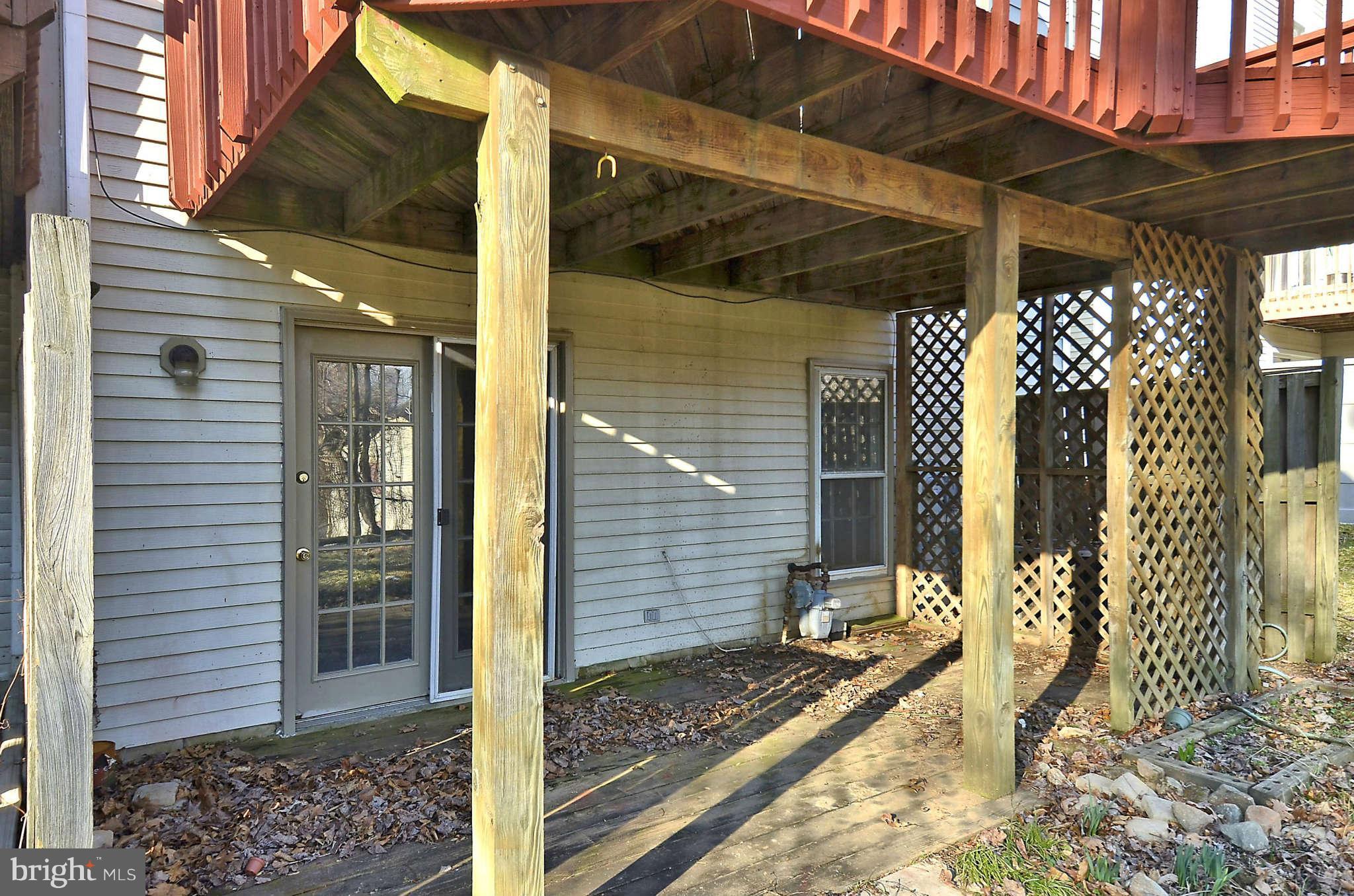 333 Crescendo Way Silver Spring, MD 20901 - Photo 27 of 30 Patio