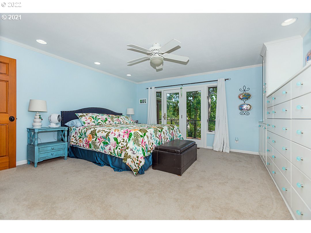 3298 Fisher Road Roseburg, OR 97471 - Photo 16 of 32 Gallery Image 16