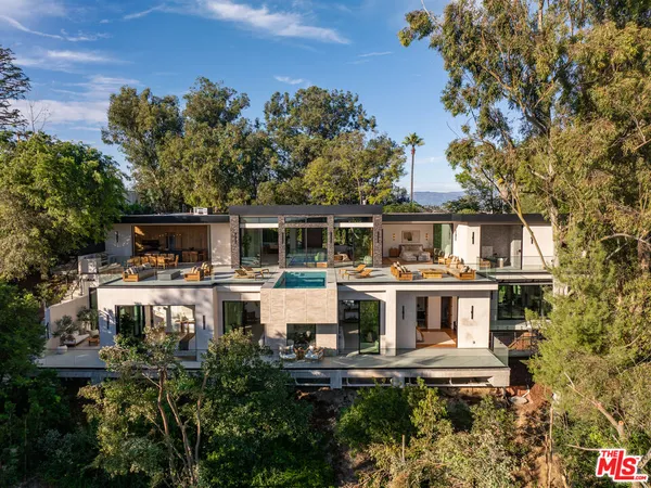 $75,000 | 12752 Mulholland Drive, Beverly Hills, CA 90210