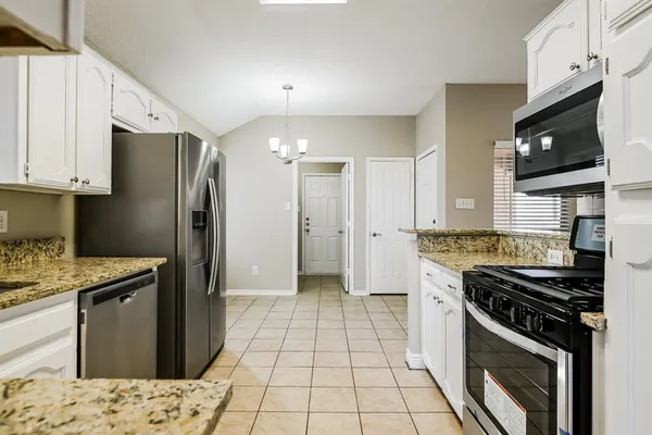 $1,885 | 2620 Buck Drive, Mesquite, TX 75181