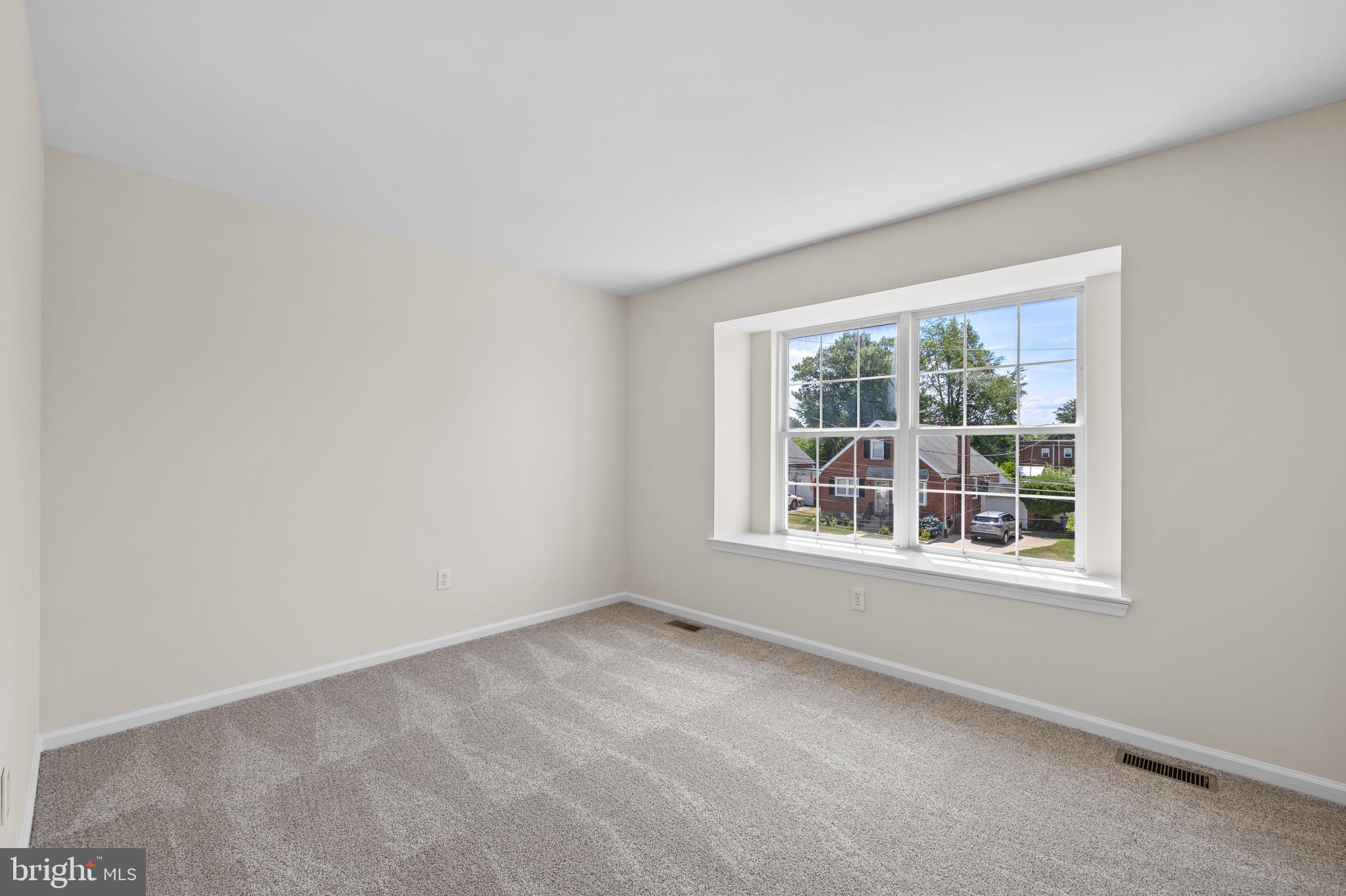 1719 Ripley Street Philadelphia, PA 19111 - Photo 19 of 37