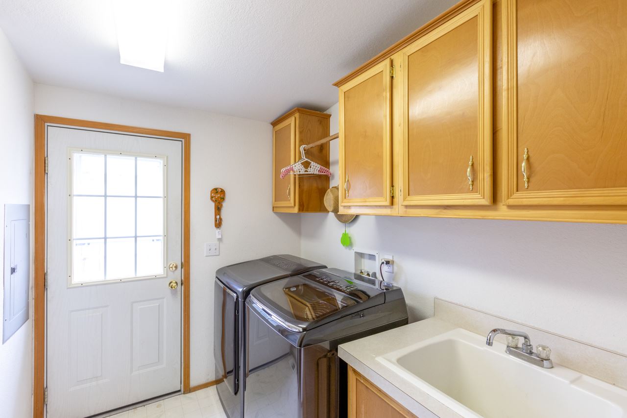 10519 East Tallman Road Chattaroy, WA 99003 - Photo 12 of 23 Gallery Image 12