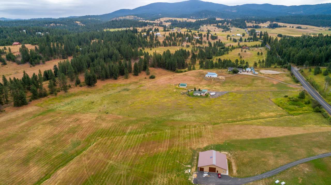 10519 East Tallman Road Chattaroy, WA 99003 - Photo 21 of 23 Gallery Image 21