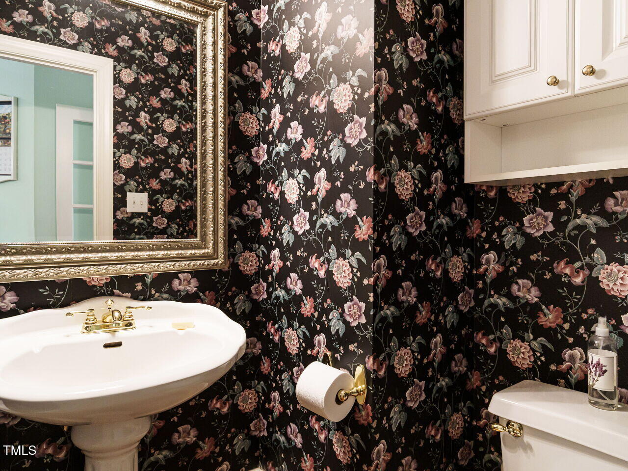 7201 Jonathan Drive Wendell, NC 27591 - Photo 19 of 43 a bathroom with a sink and a toilet