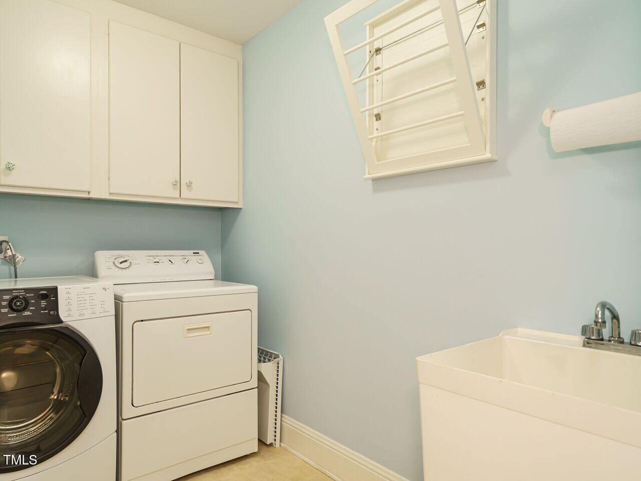 7201 Jonathan Drive Wendell, NC 27591 - Photo 29 of 43 a utility room with dryer and washer