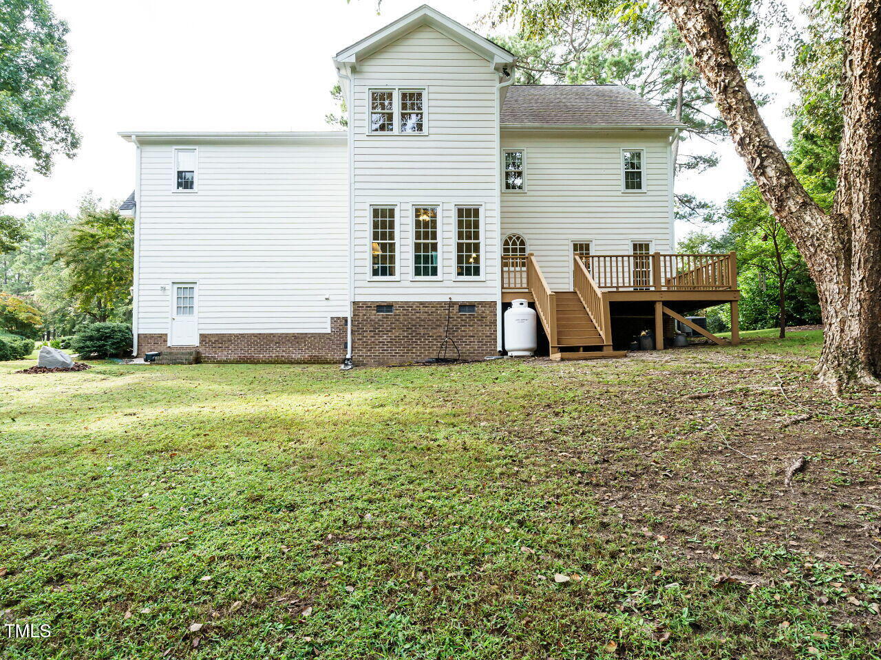 7201 Jonathan Drive Wendell, NC 27591 - Photo 37 of 43 a front view of house with yard