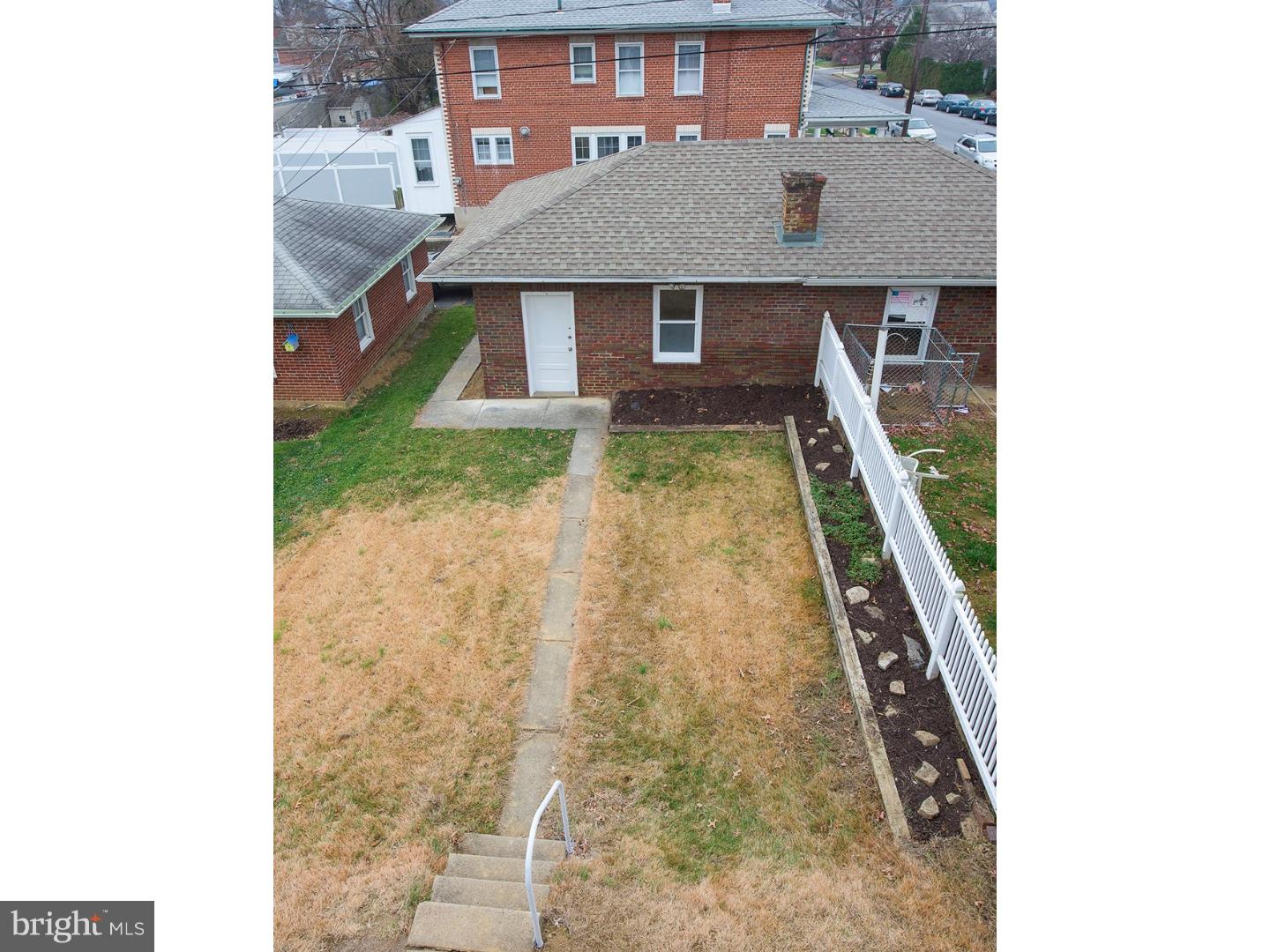 220 State Street Reading, PA 19607 - Photo 21 of 24 Exterior Back