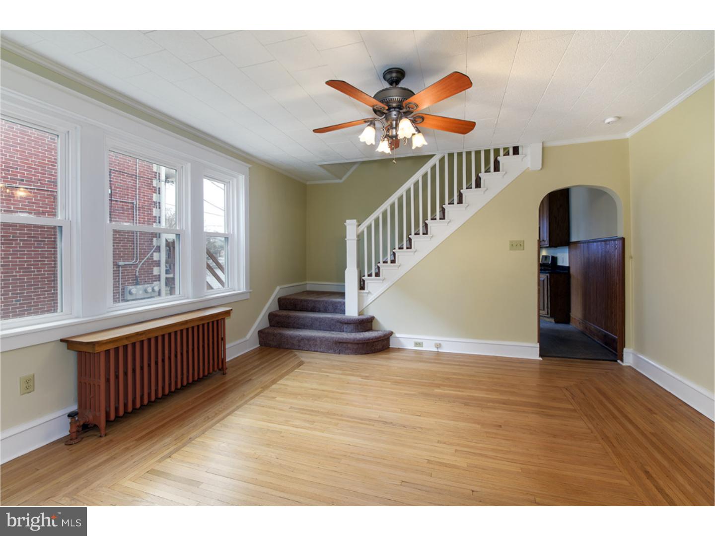 220 State Street Reading, PA 19607 - Photo 6 of 24 Dining Room