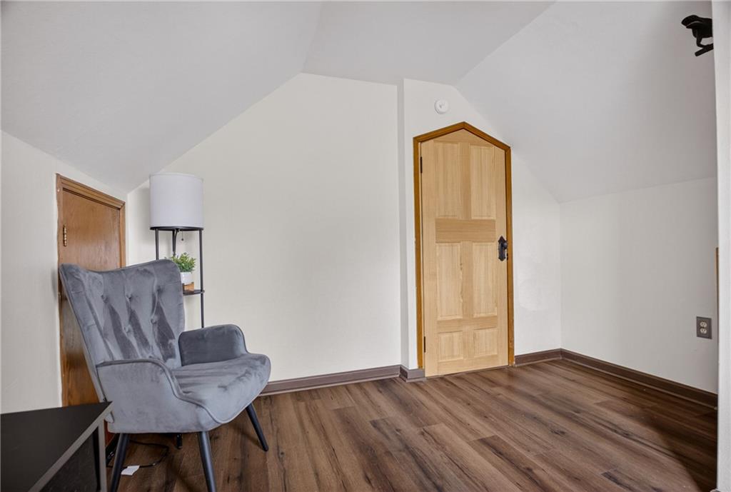 3552 Middleboro Road Pittsburgh, PA 15234 - Photo 23 of 31 Gallery Image 23