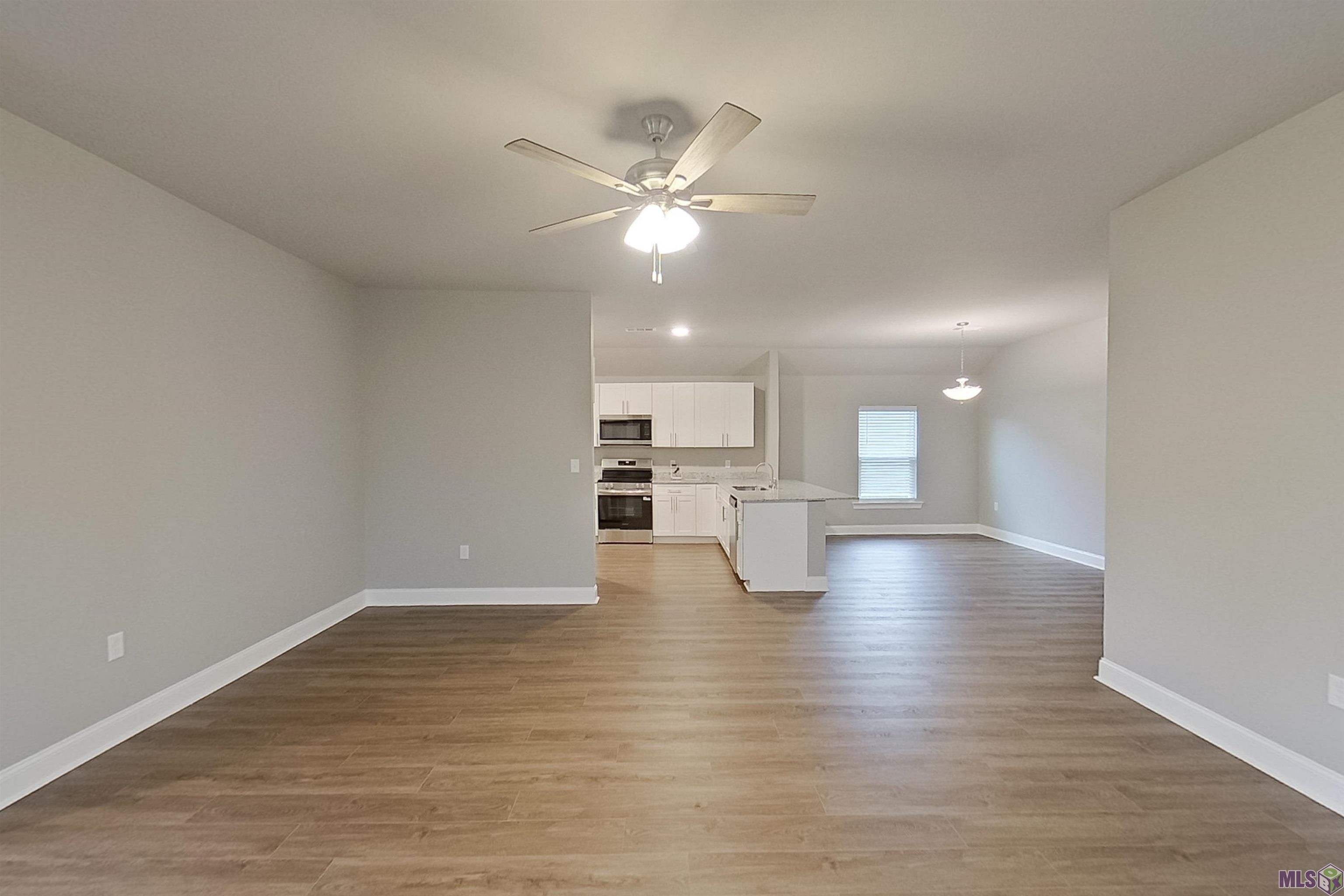 22832 Monterey Avenue Denham Springs, LA 70726 - Photo 2 of 13