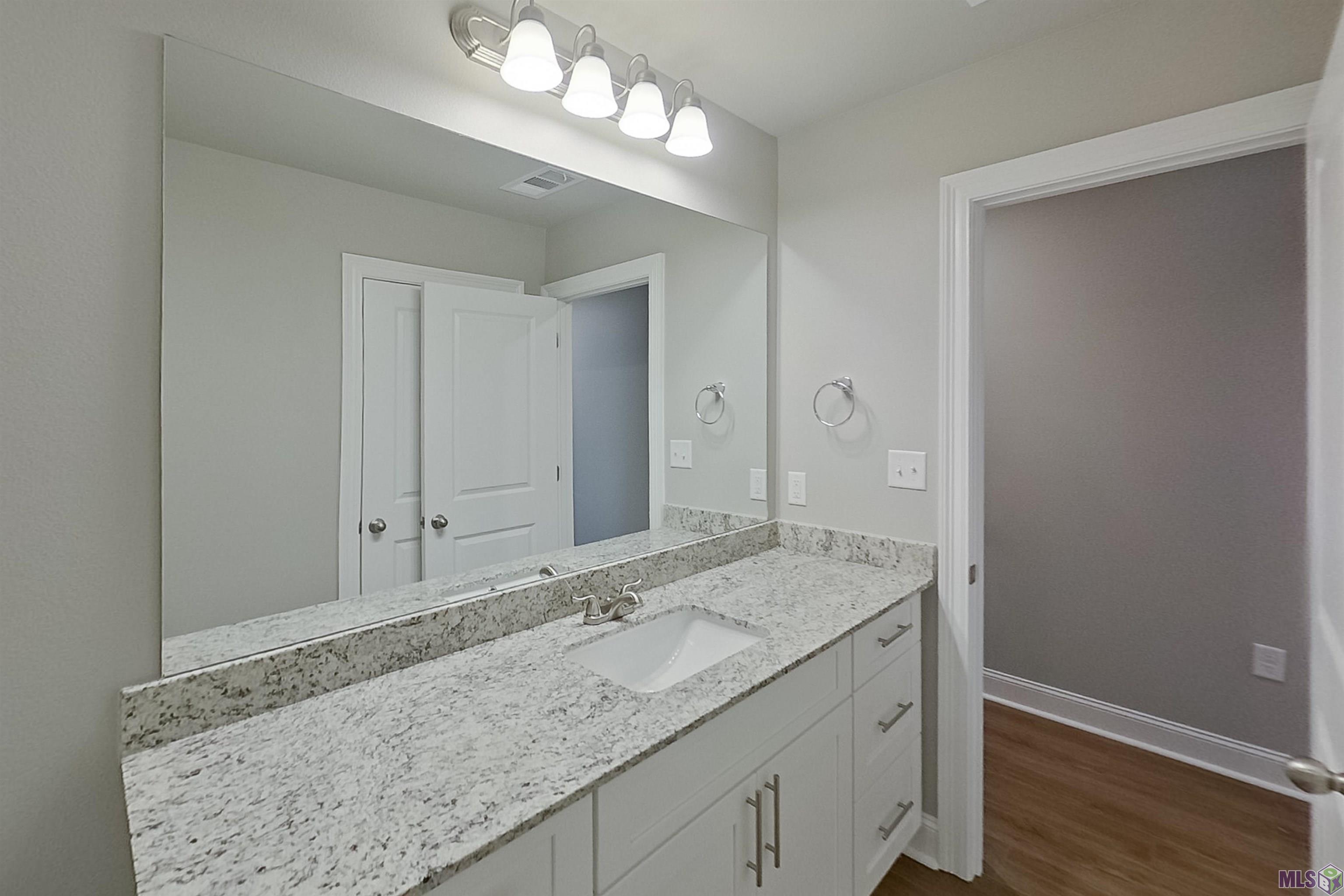 22832 Monterey Avenue Denham Springs, LA 70726 - Photo 9 of 13