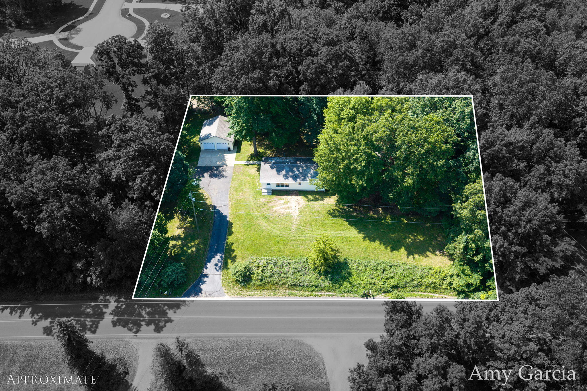 3530 11 Mile Road Northeast Rockford, MI 49341 - Photo 5 of 47 5-web-or-mls-3530 11 Mile Rd NE Rockford