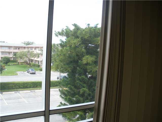 247 Mansfield F, Unit 247 Boca Raton, FL 33434 - Photo 8 of 9 Additional Photo