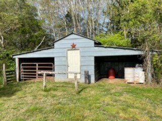1290 Hazelwood Road Columbia, TN 38401 - Photo 5 of 22 Gallery Image 5