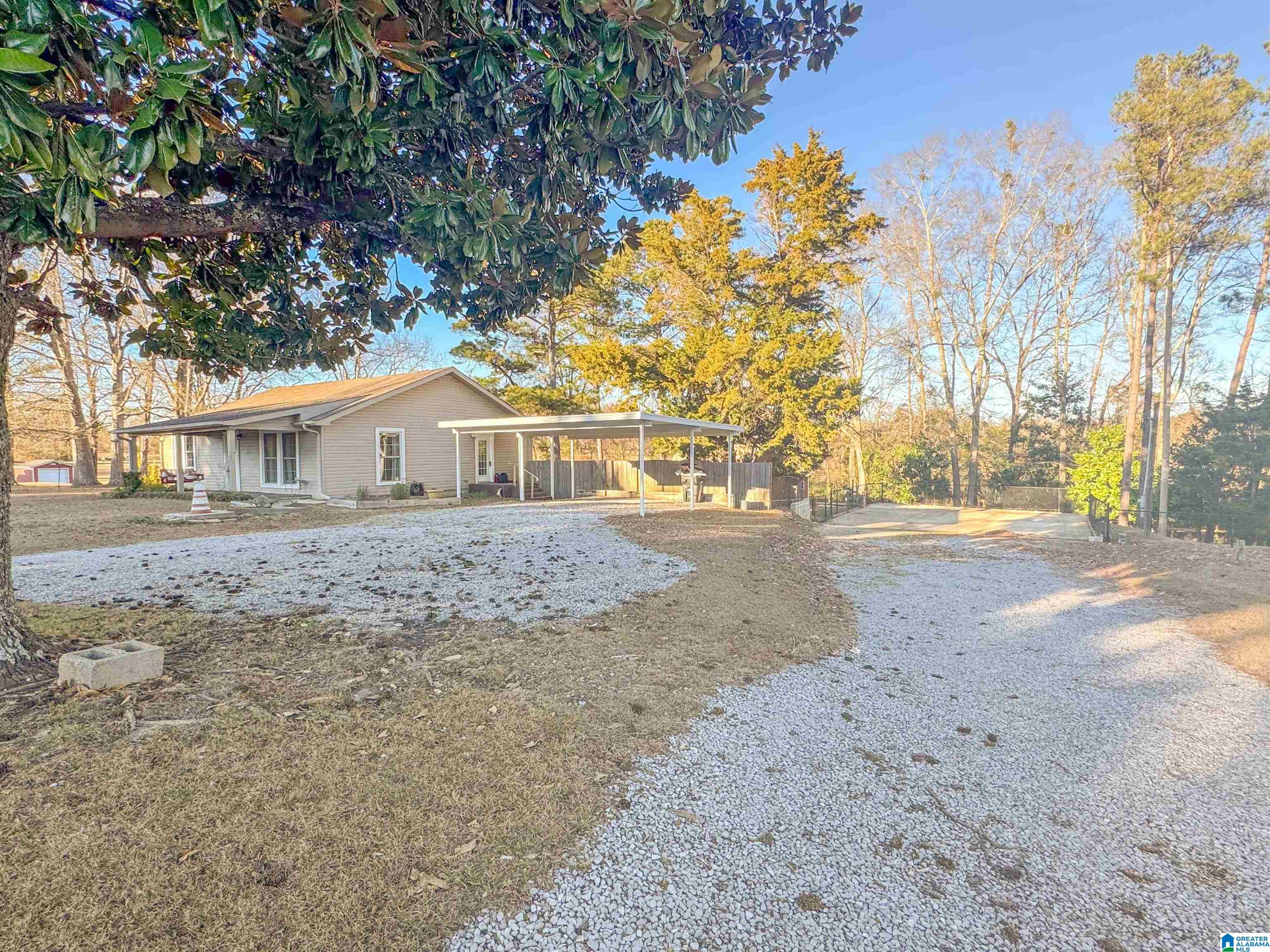 728 Wilson Road Clanton, AL 35045 - Photo 4 of 50