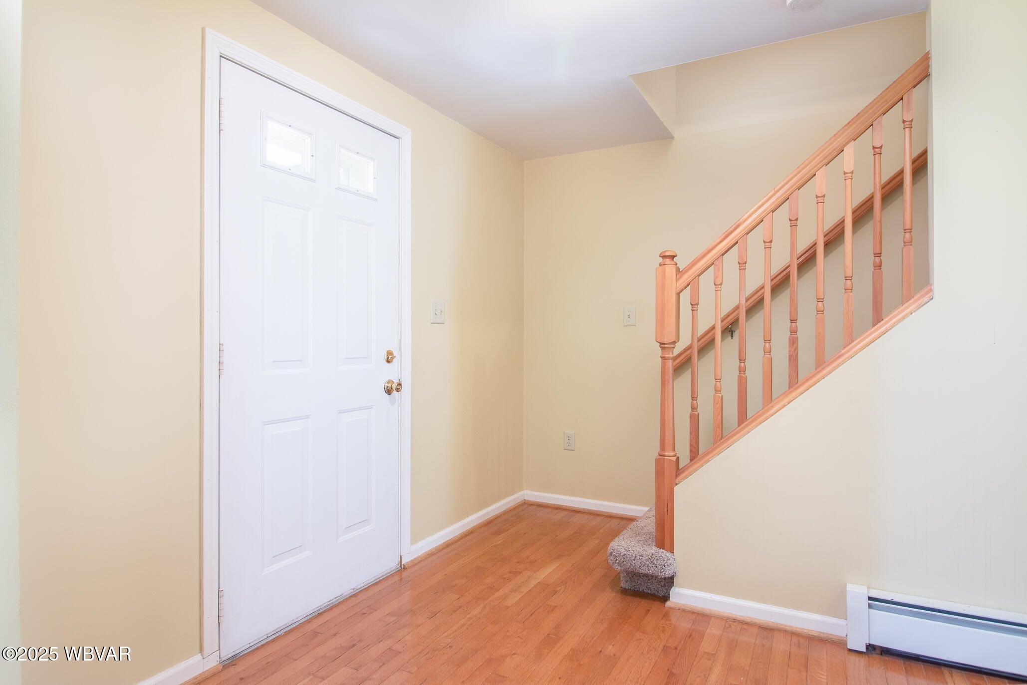 2616 Rauchtown Road Jersey Shore, PA 17740 - Photo 3 of 41 Foyer