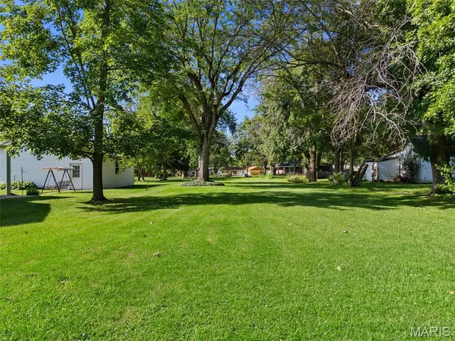 $165,000 | 302 East Walsh Avenue, Montgomery City, MO 63361