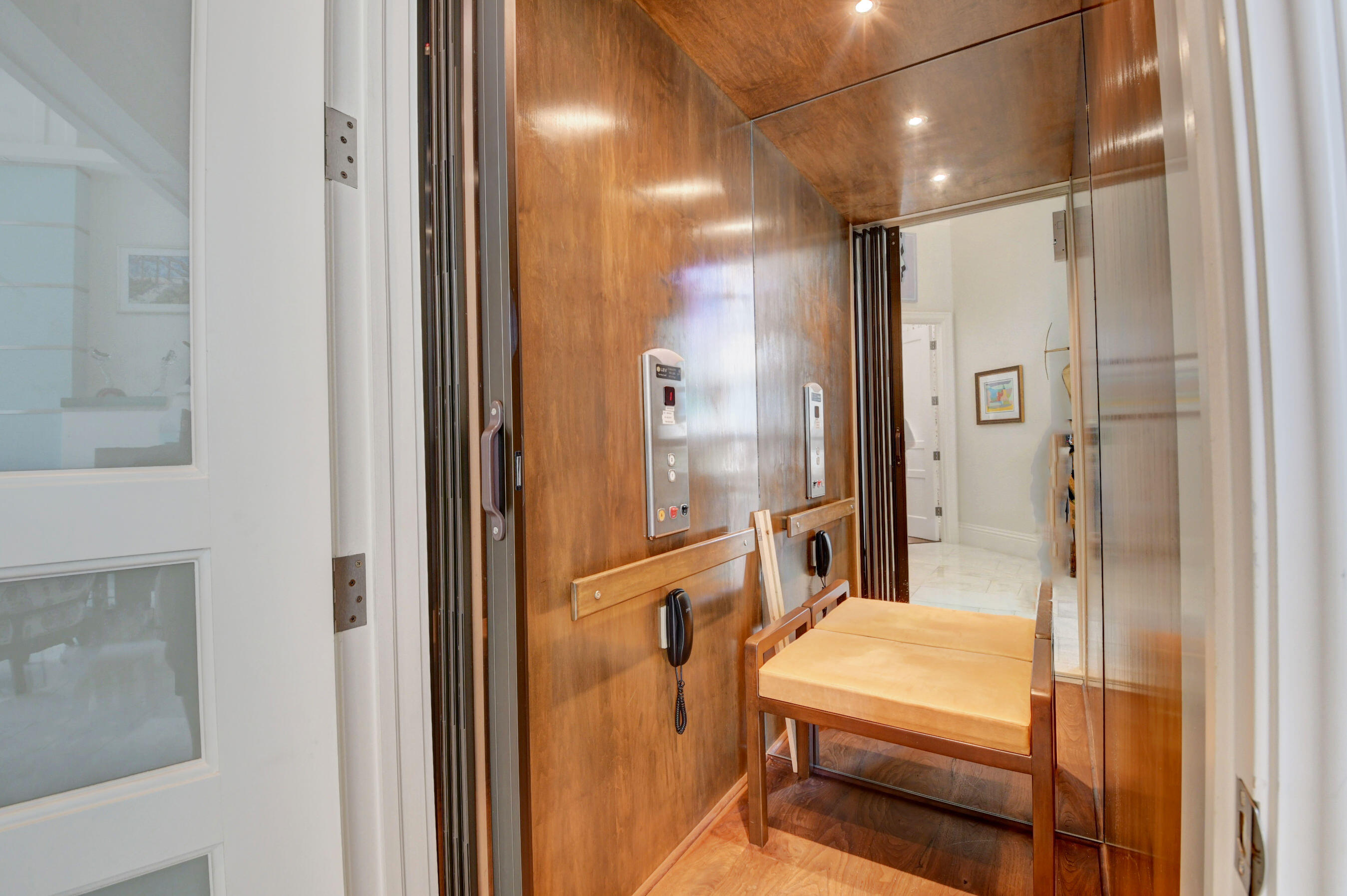 6836 Queenferry Circle Boca Raton, FL 33496 - Photo 19 of 41 16_elevator