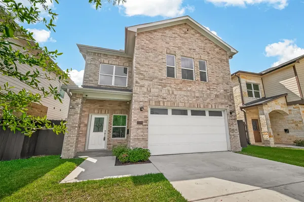 $2,850 | 2209 Silverbonnet Street, Houston, TX 77055