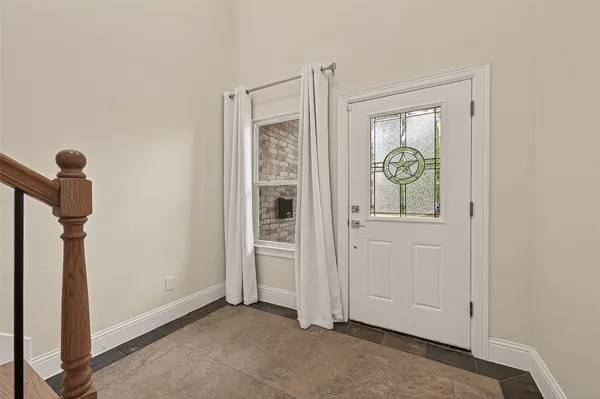 $2,850 | 2209 Silverbonnet Street, Houston, TX 77055