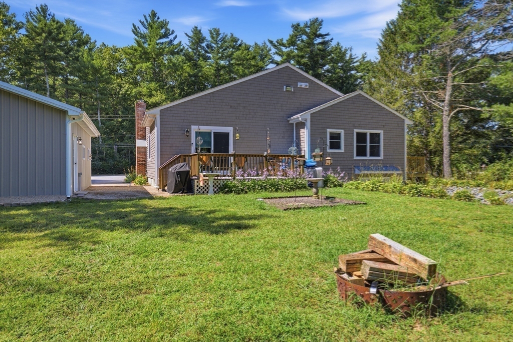 298 Neck Road Rochester, MA 02770 - Photo 32 of 35 Gallery Image 32