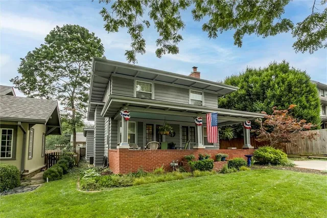 $625,000 | 6033 Central Street, Kansas City, MO 64113