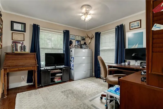 $625,000 | 6033 Central Street, Kansas City, MO 64113