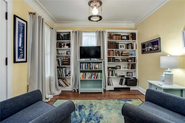 $625,000 | 6033 Central Street, Kansas City, MO 64113