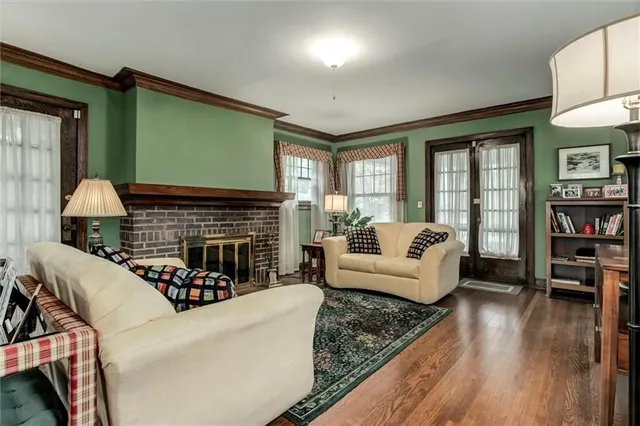 $625,000 | 6033 Central Street, Kansas City, MO 64113