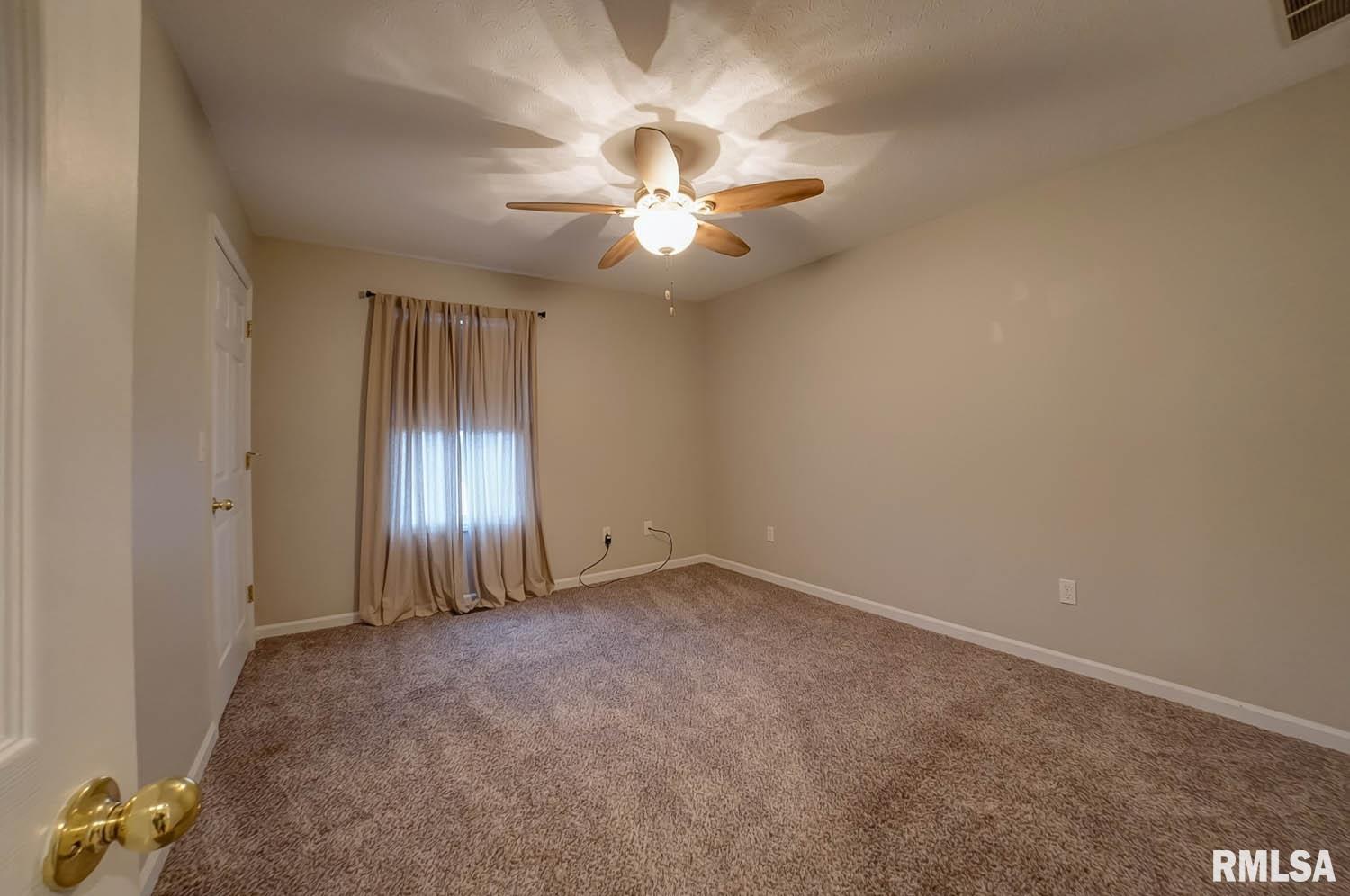 4100 McGregor Lane Springfield, IL 62711 - Photo 23 of 44