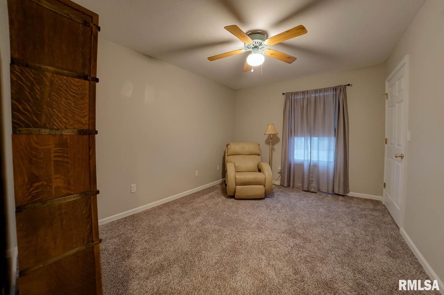 4100 McGregor Lane Springfield, IL 62711 - Photo 27 of 44