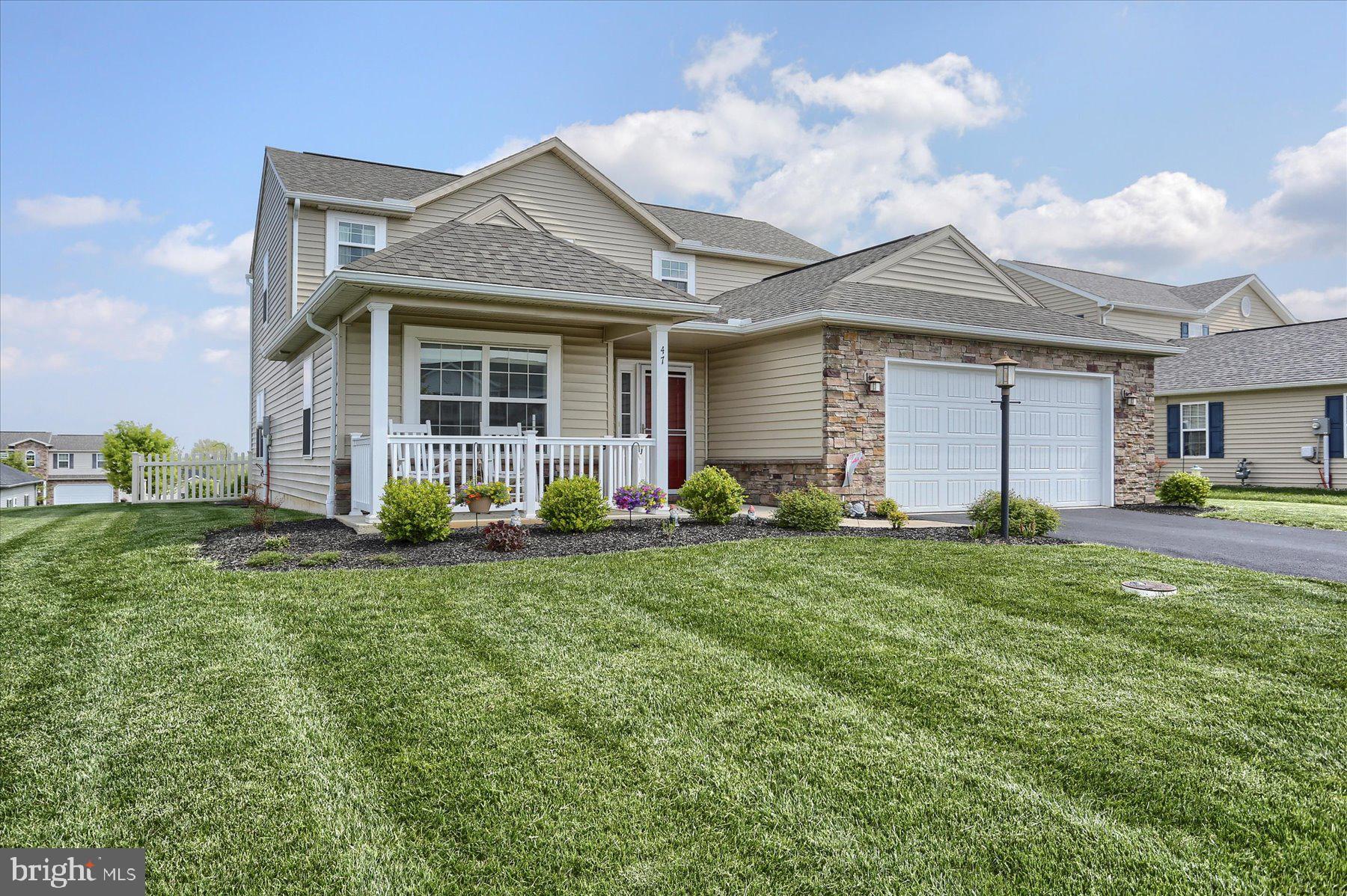 47 Pheasant Ridge Road Dillsburg, PA 17019 - Photo 2 of 30