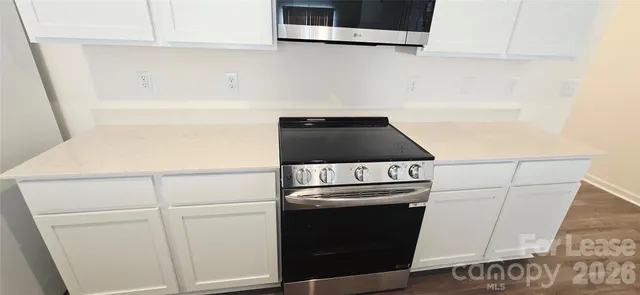 a close view of washer and dryer